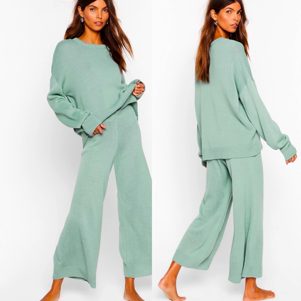 NEW Knitted Sweater and Culotte Pants Set Small